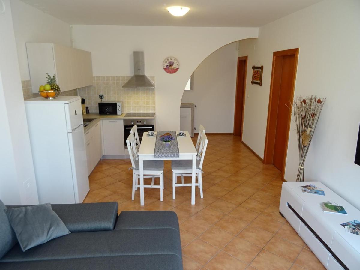 Apartment Erika Premantura Dış mekan fotoğraf